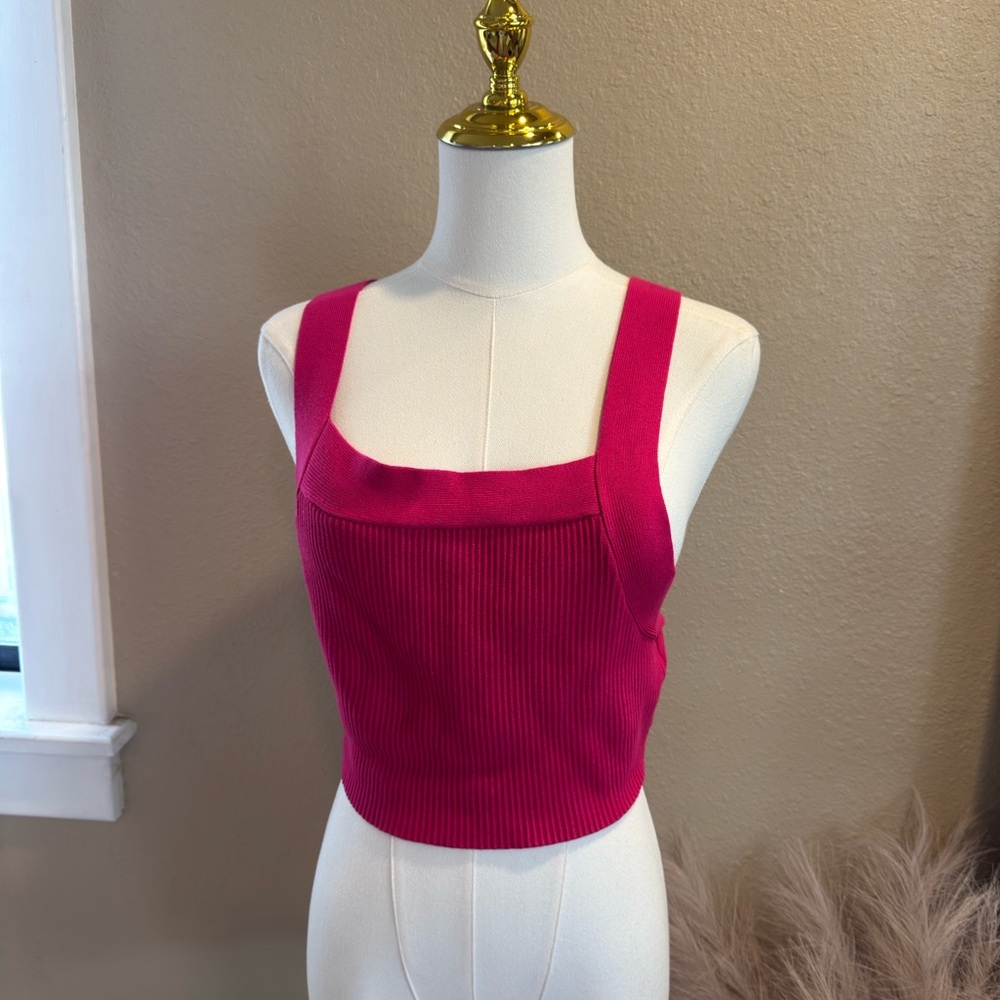 Women's Pink Ribbed Crop Top